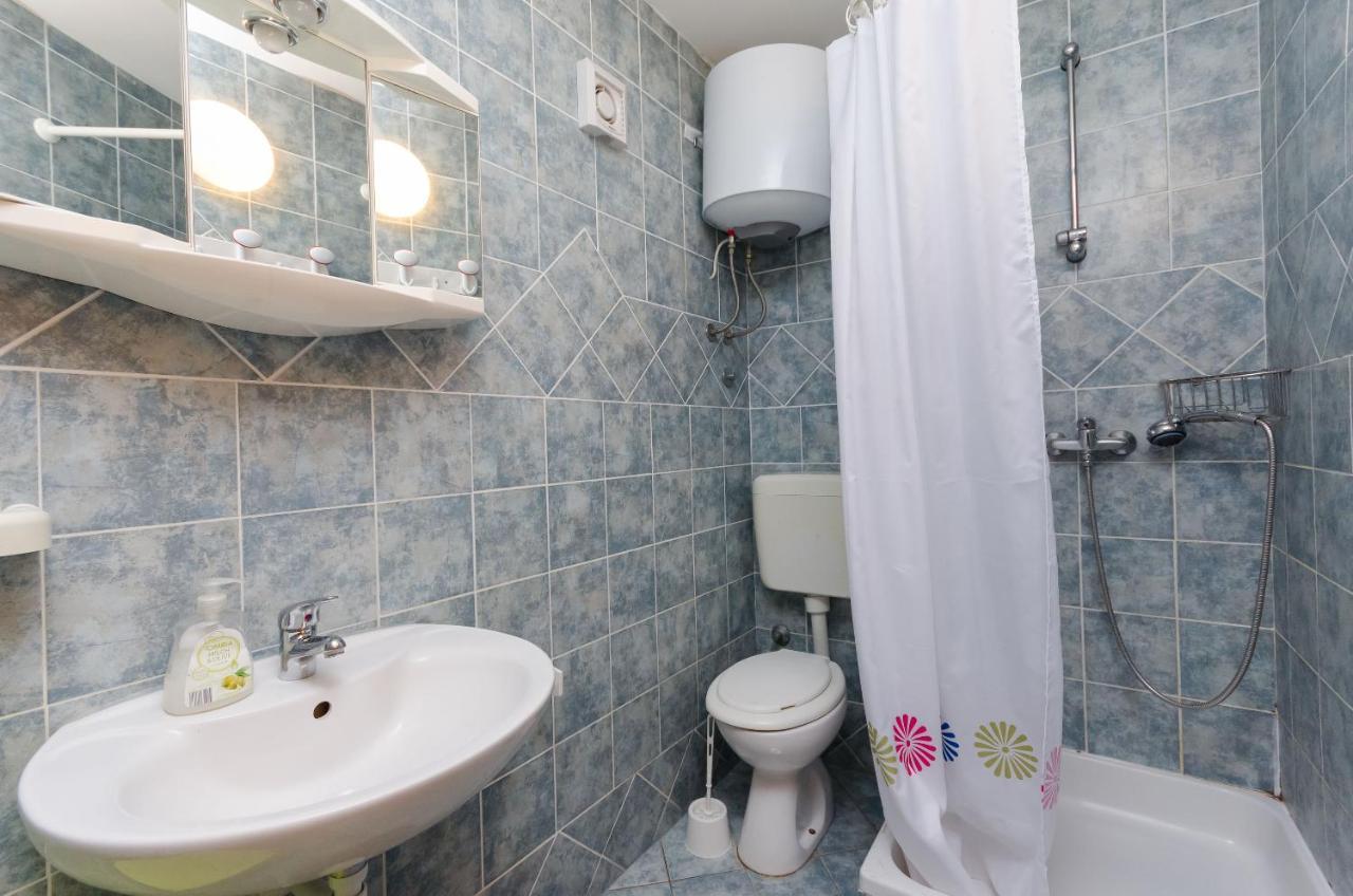 Apartments Boza Lopar Exterior foto